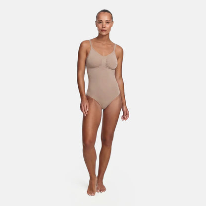 Formgebender Body mit Slip